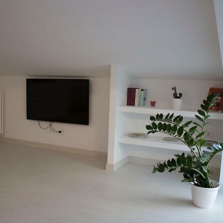 カステッランマーレ・デル・ゴルフォDuchessa Houseアパートメント エクステリア 写真